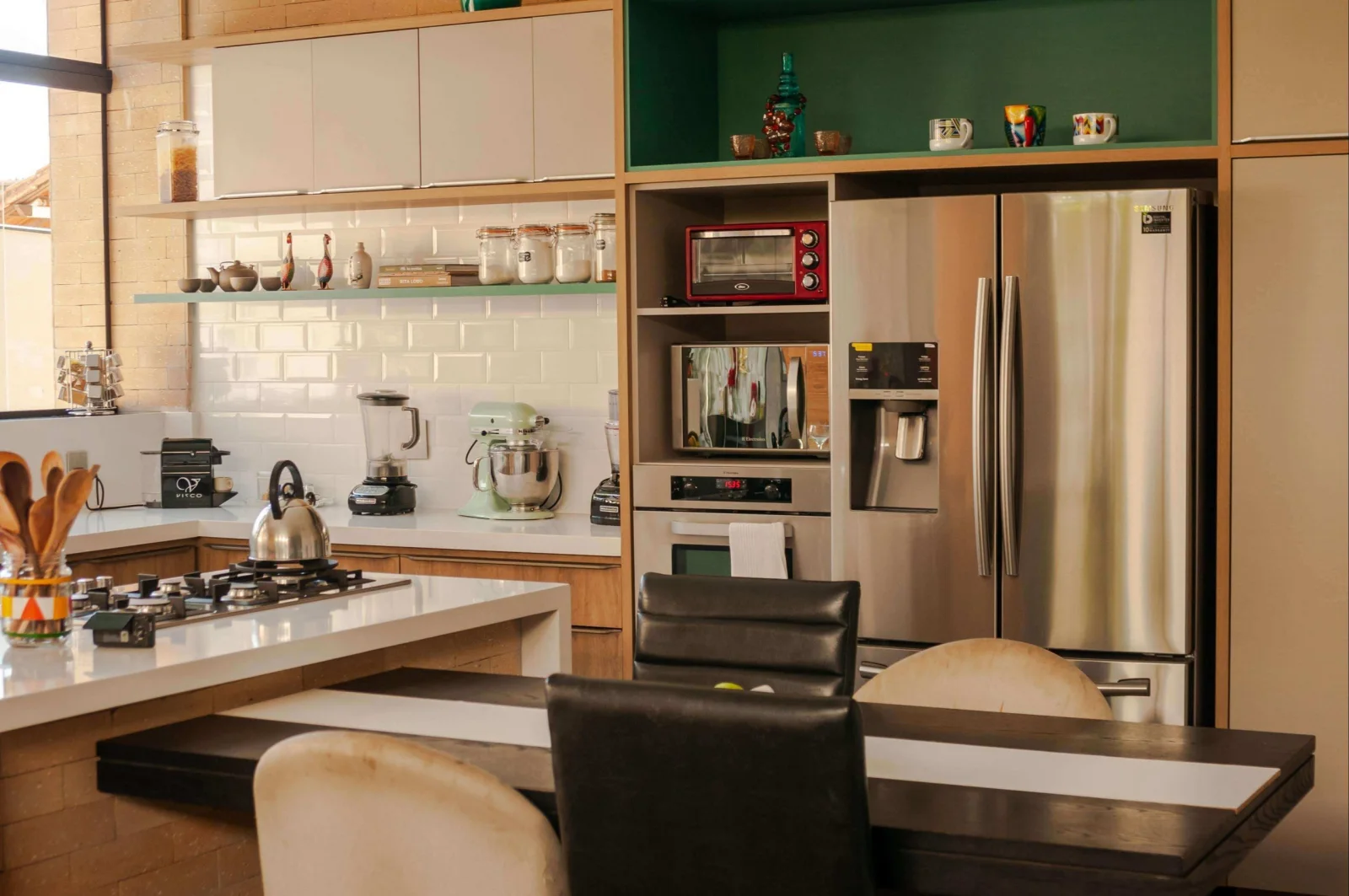 first-apartment-checklist-dining-room-kitchen