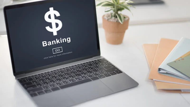 Open-a-Bank-Account-in-Vietnam-A-Guide-for-Expats-1
