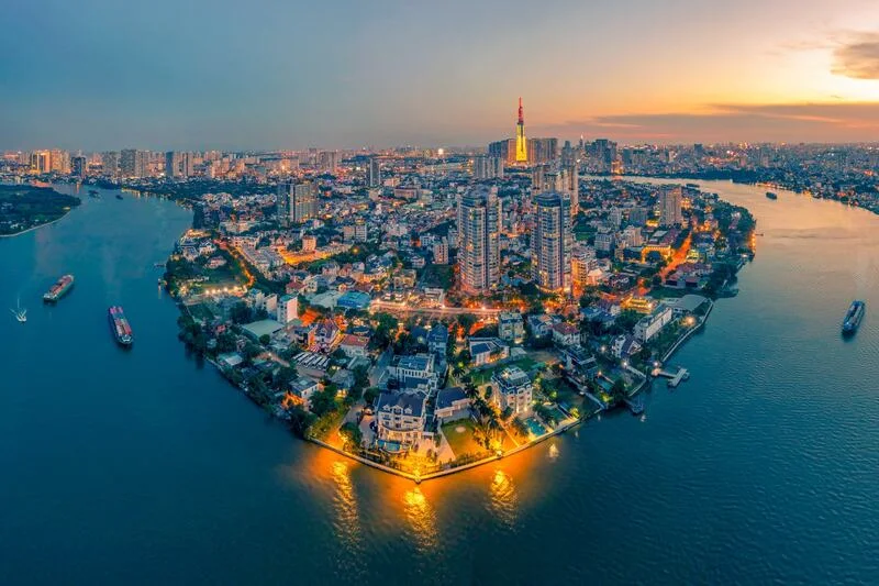Safety-Tips-for-International-Students-Renting-Apartments-in-HCMC-2