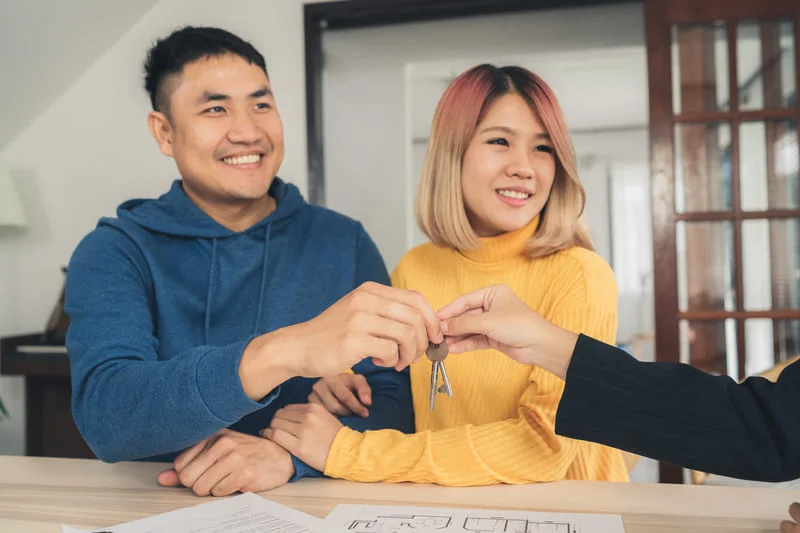 Long-Term-Living-in-Vietnam-A-Settling-Guide-for-Expats-&amp;-Families-7