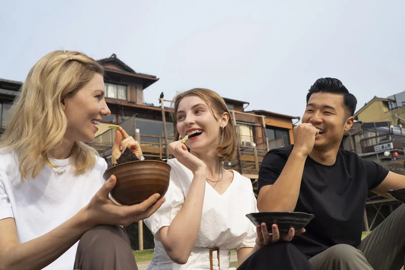 Local-Friendships-That-Changed-Expats’-Lives-in-Vietnam-1