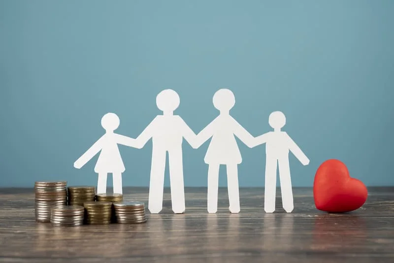 Family-Budgeting-in-Vietnam-Smart-Saving-for-Expats-1