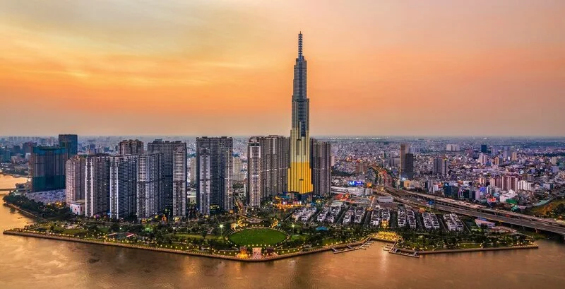 From-Chaos-to-Clarity-Your-Daily-Rhythm-in-HCMC-1