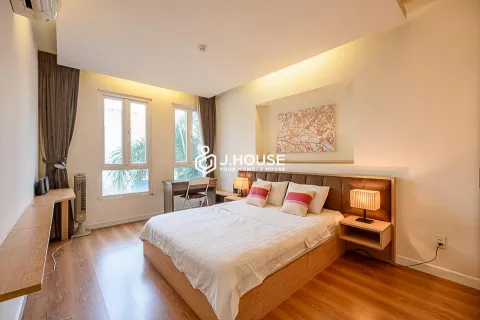 Standard fully serviced apartment near Tan Son Nhat airport