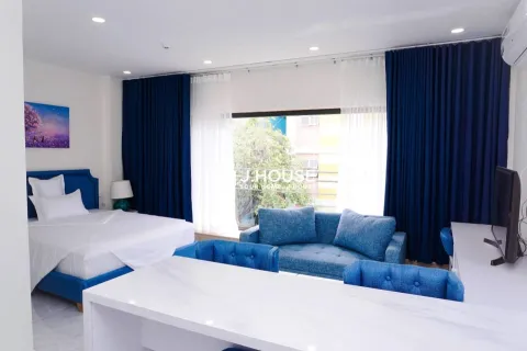 Bright Studio Apartment for Rent at SkyHome Phu Nhuan (M01)