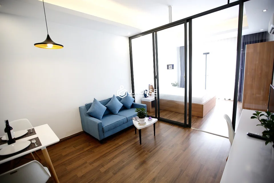 Separate bedroom with GYM & POOL in Go Vap District