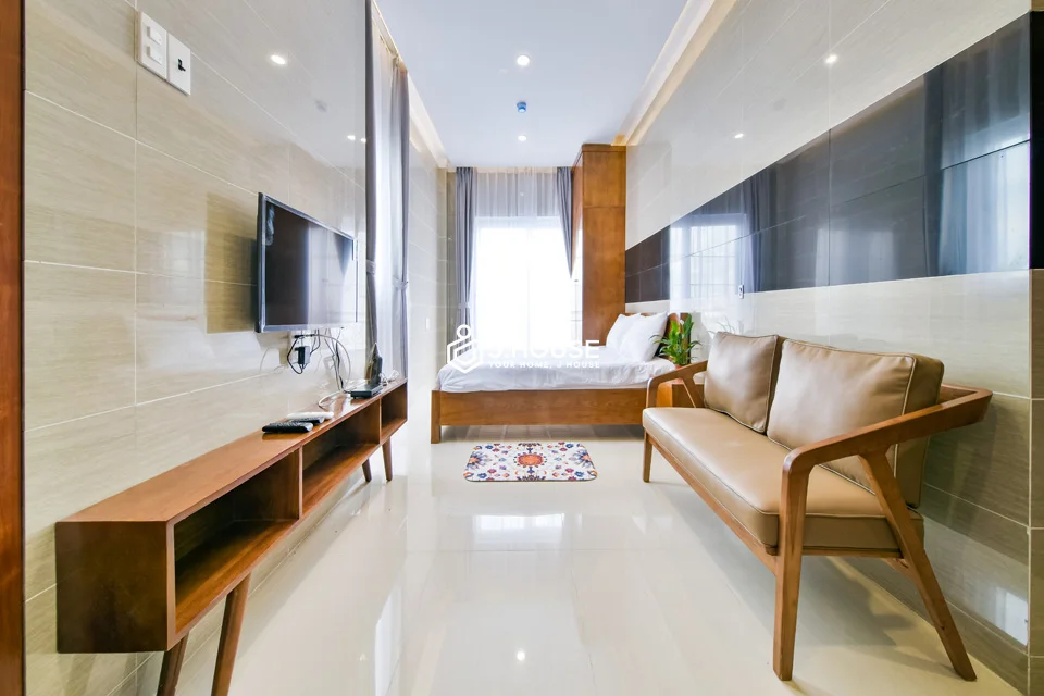 Cozy studio with big windows, fully furnished