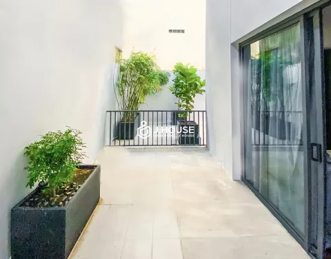 Căn Hộ 1PN Phong Cách Châu Âu, Ban Công Rộng tại Lumos Apartment
