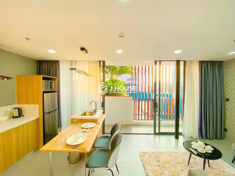 Căn Hộ Cao Cấp 1PN Phong Cách Châu Âu, Ban Công tại Lumos Apartment