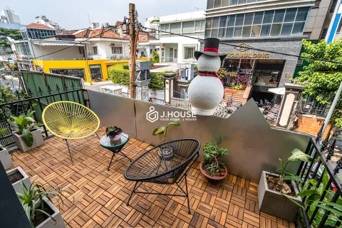 Modern Studio with Big Balcony at PIS Apartment in District 1