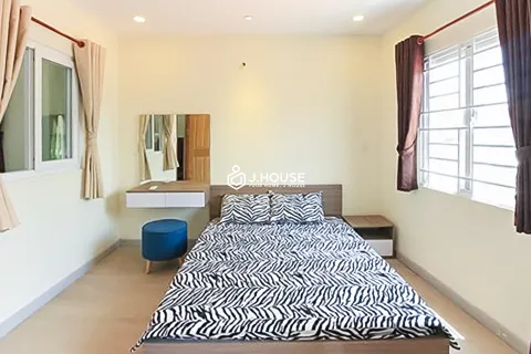 Cho thuê căn hộ 1PN gần Landmark 81 tại PeaceHome Apartment