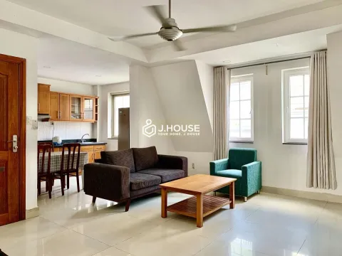 Pet-friendly serviced APTS with rooftop pool in Thao Dien
