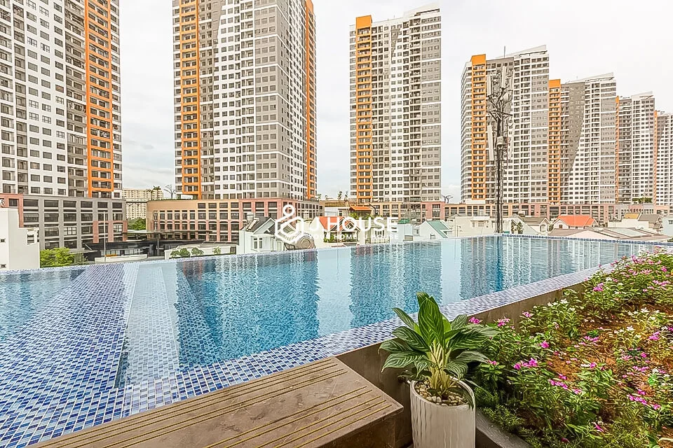 Luxury apartment with free Pool & Sauna in District 2