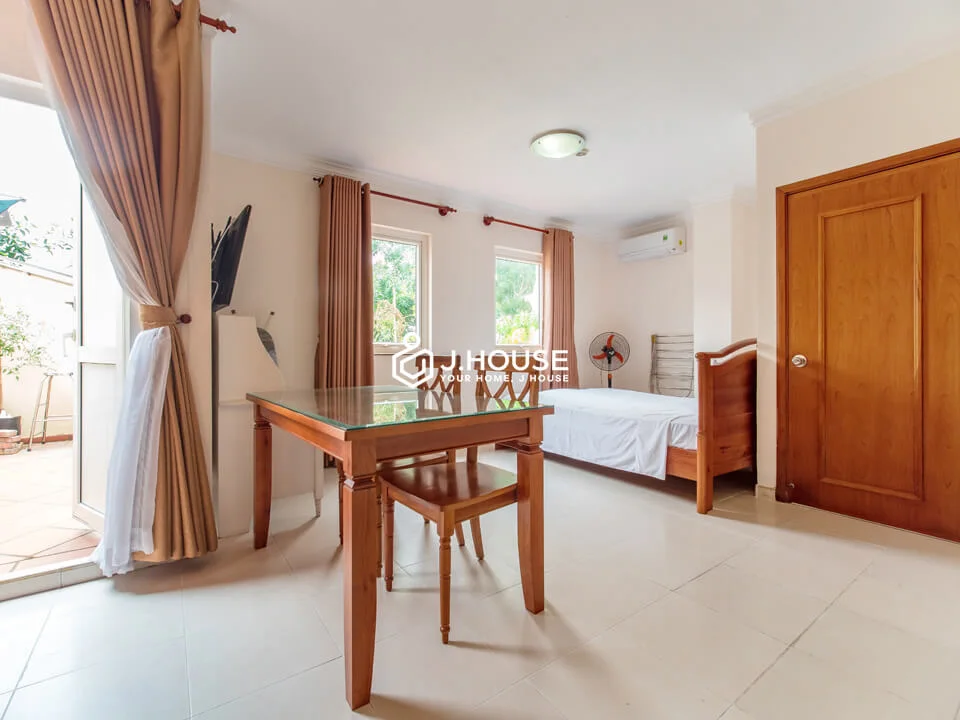 Rooftop studio apartment has gym and pool in Thao Dien