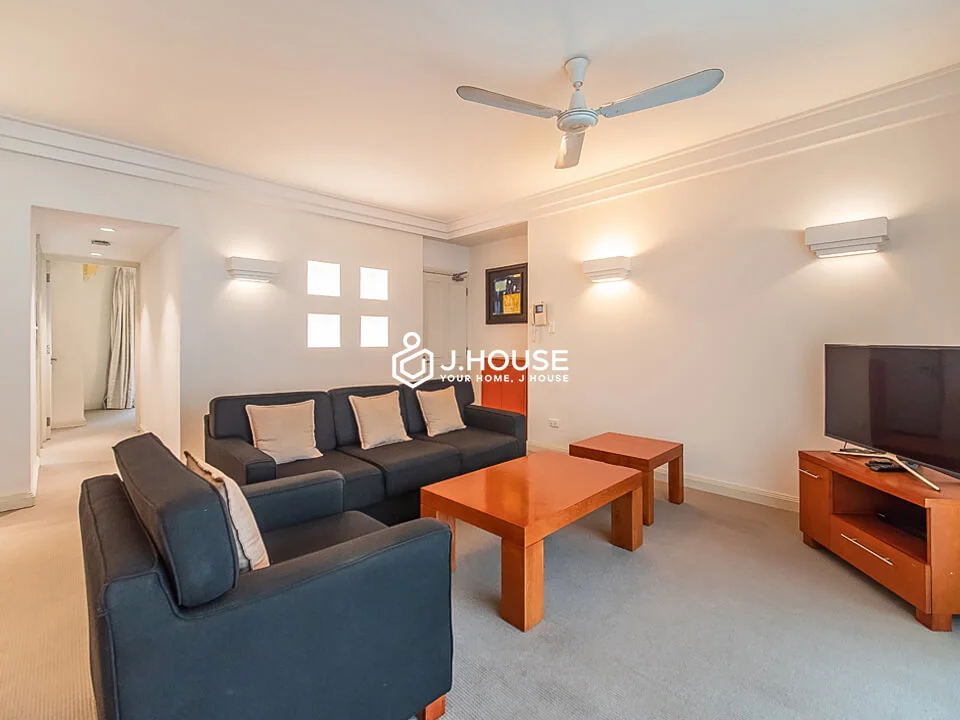 Mini Penthouse 2PN, Sân Thượng Riêng tại Saigon Apartments Q3