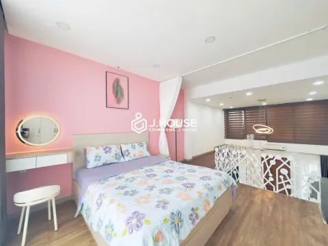 Căn Hộ Duplex 2PN Ban Công, View Đẹp Tại Nhat An Apartment Q1