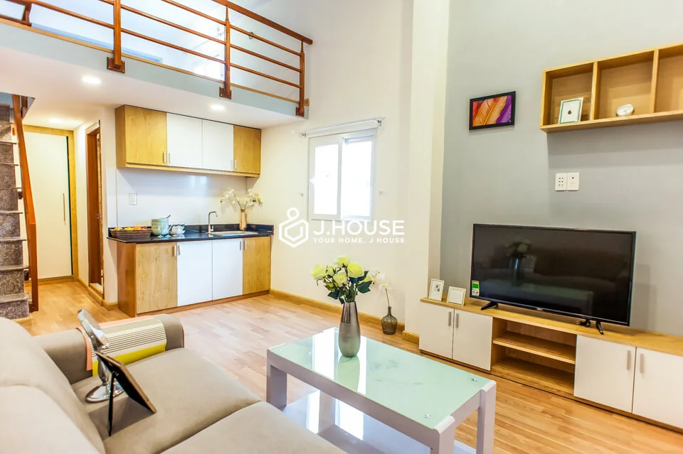 Wooden floor duplex with good price near Bitexco Tower