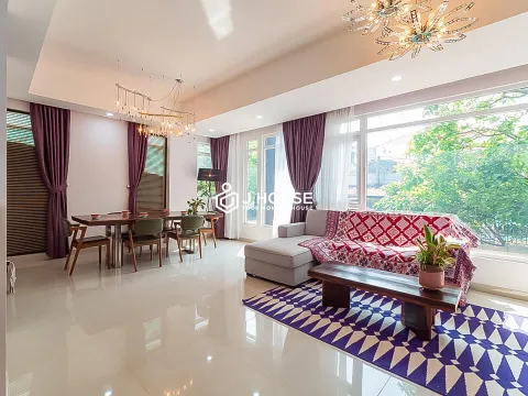 Luxurious Serviced Apartments in Thao Dien with Pool: LuxOne