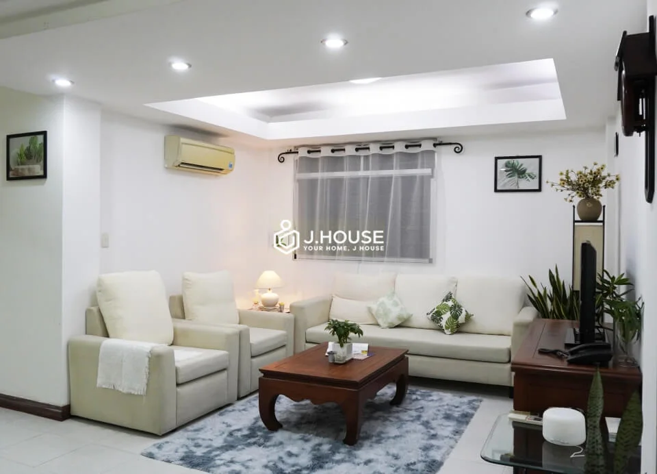 Apartment for rent with swimming pool in Phu Nhuan district