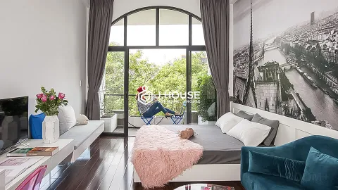 Parisian Apartment: Căn Hộ 50m², Ban Công, Phong Cách Paris