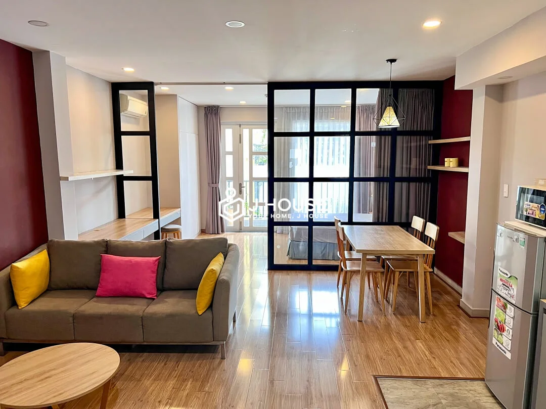 Modern 1-BR Apartment with Balcony at Ton Apartment Da Kao D1
