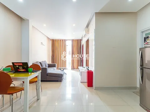 Spacious 1-BR Apartment with Balcony at Phuong Apartment, Binh Thanh