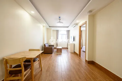 Brand new 1 BR apartment with gym and pool in District 2