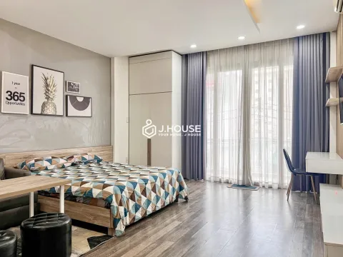 Stunning Studio with Balcony in An Khanh Ward, District 2