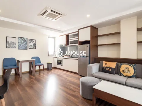 Luxury 1-BR Apartment with Balcony & Gym at Cosiana Apartment D1