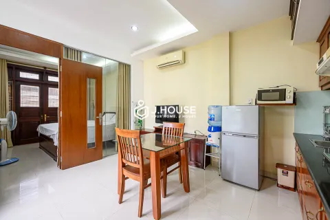 Bright 1BR Apartment with Balcony at Duong House District 3