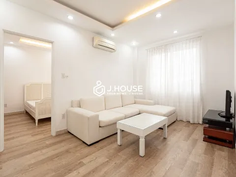 European Style 2-Bedroom Apartment at Lynk Tower District 3