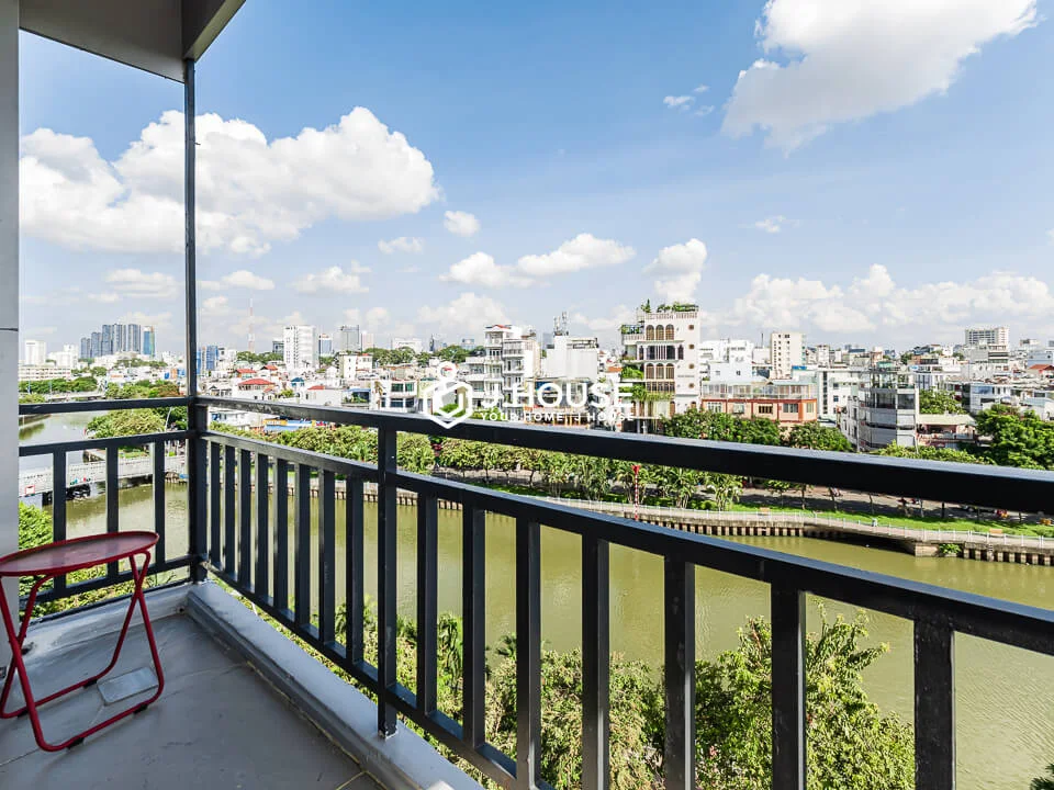 Căn Hộ Tầng Thượng, View Kênh, Gần Phan Xích Long tại Liv Apartment