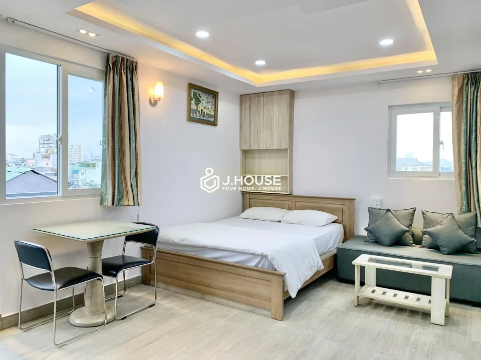 Rooftop Studio Apartment for Rent at Hoa Tra Apartment Phu Nhuan