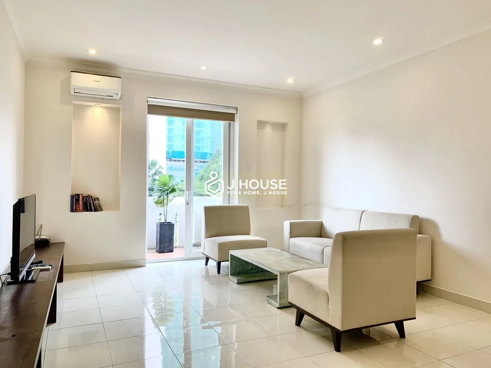Căn hộ mini full nội thất rộng rãi có 2 ban công tại Thảo Điền, Q.2