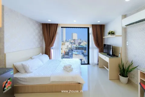 Rooftop Studio Apartment with Great Views at Nhat An Apartment D1