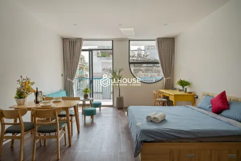 Studio Apartment with Balcony & Washer at Full House Tan Binh