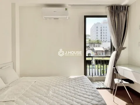 Căn Hộ Dịch Vụ Có Ban Công, Máy Giặt Riêng tại Lucy Apartment Q3