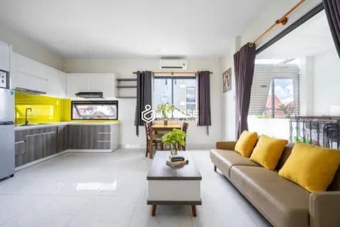 Căn hộ 2 phòng ngủ có ban công dài tại LiLiHomes Thảo Điền