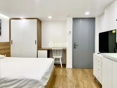 Studio apartment opposite Gia Dinh Park, Go Vap District