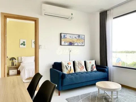 Modern 2-bedroom apartment next to Saigon River in Thao Dien