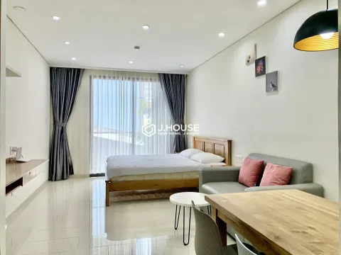 Studio Apt with Balcony & Washer at Khouse Serviced Apartment D1 (202)