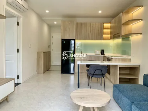 Căn hộ 1 phòng ngủ cao cấp có ban công tại JP Apartment