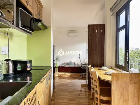 Căn hộ đầy đủ nội thất có máy giặt riêng đường Thảo Điền, Q2