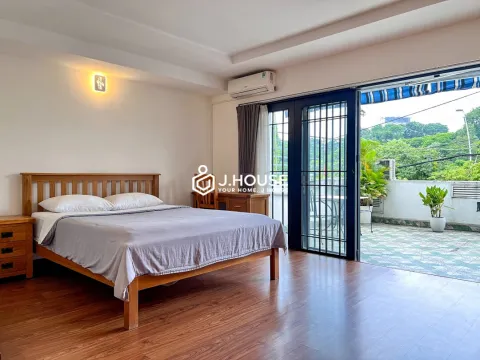 Studio Apartment with Yard Near Canal at MAI Apartment, Binh Thanh