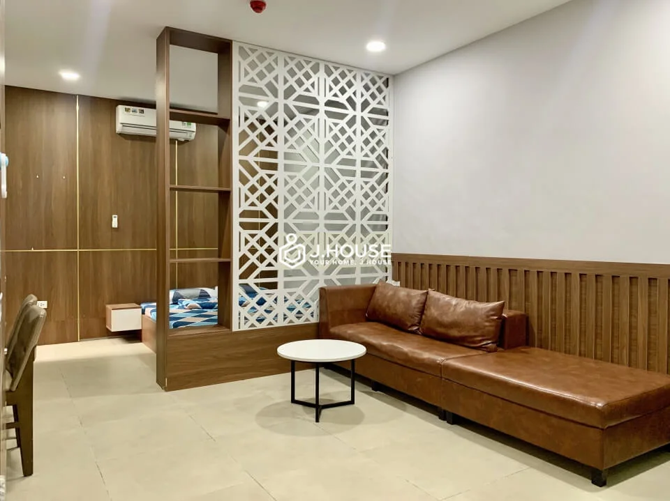Fully furnished apartment on Le Van Sy Street, Tan Binh District