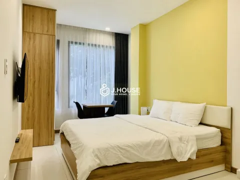 Căn hộ dịch vụ studio tiện nghi sáng sủa tại Thảo Điền, Quận 2