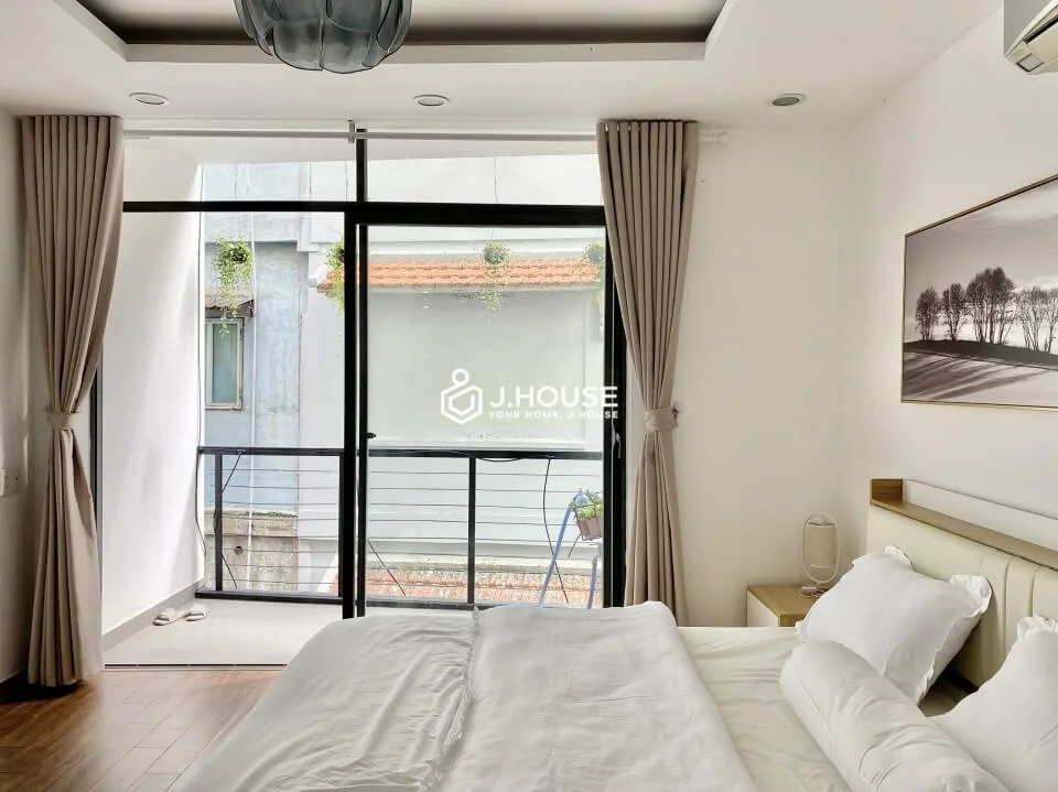 Căn Hộ 1PN Ban Công, Gần Ga Metro Bến Thành tại Ngân House - VIP3