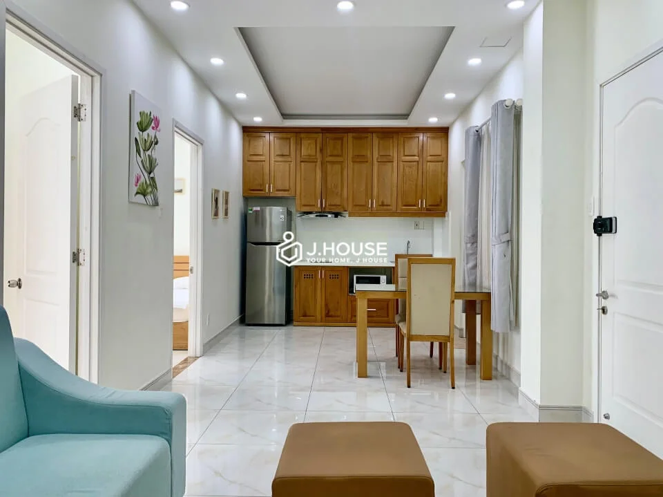 Căn hộ 2 phòng ngủ 2 ban công tại Nguyễn Bá Huân, Thảo Điền