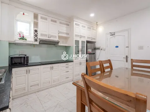 Căn Hộ London (2PN, 70m²), Gần Chợ Bến Thành, Q1 - Việt Apartment