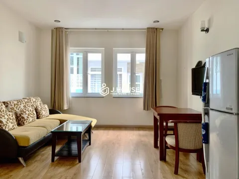 Căn Hộ 1PN Rộng Rãi, 2WC, Bồn Tắm, Gần Chợ Bến Thành Quận 1